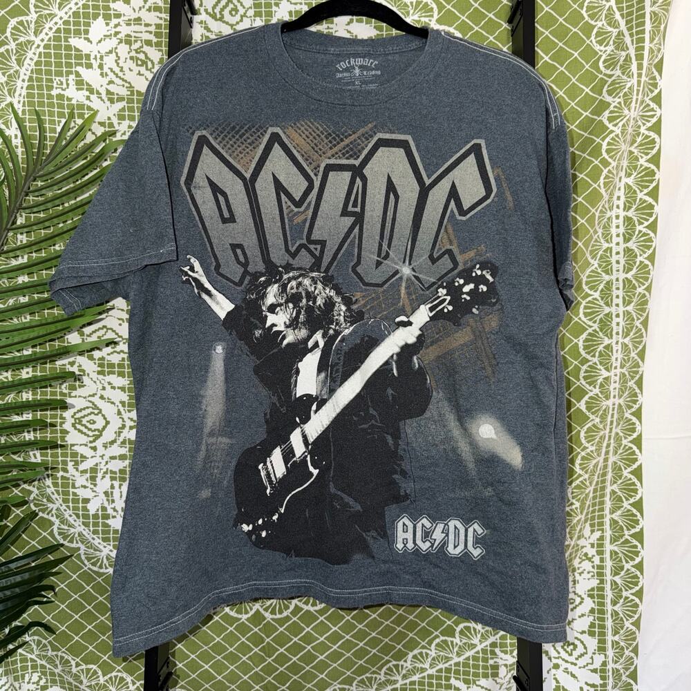 Vintage 2006 AC/DC Angus Young Band T-Shirt XL Anthill Trading Rockware